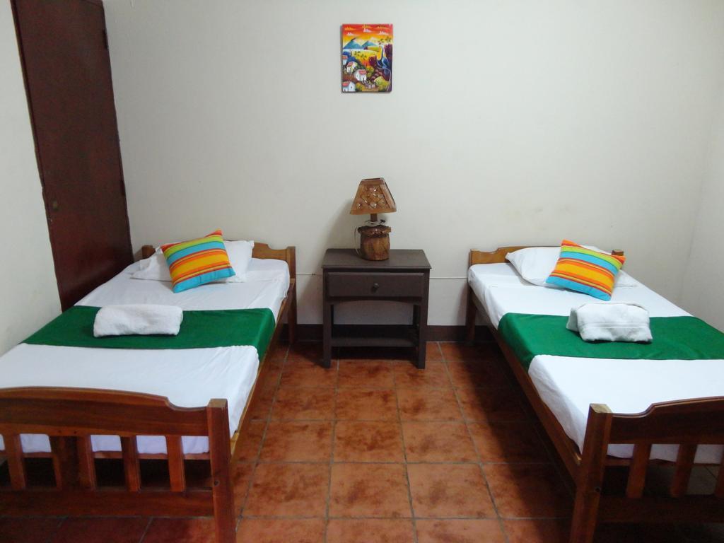 Hostal El Jardin León Exteriér fotografie