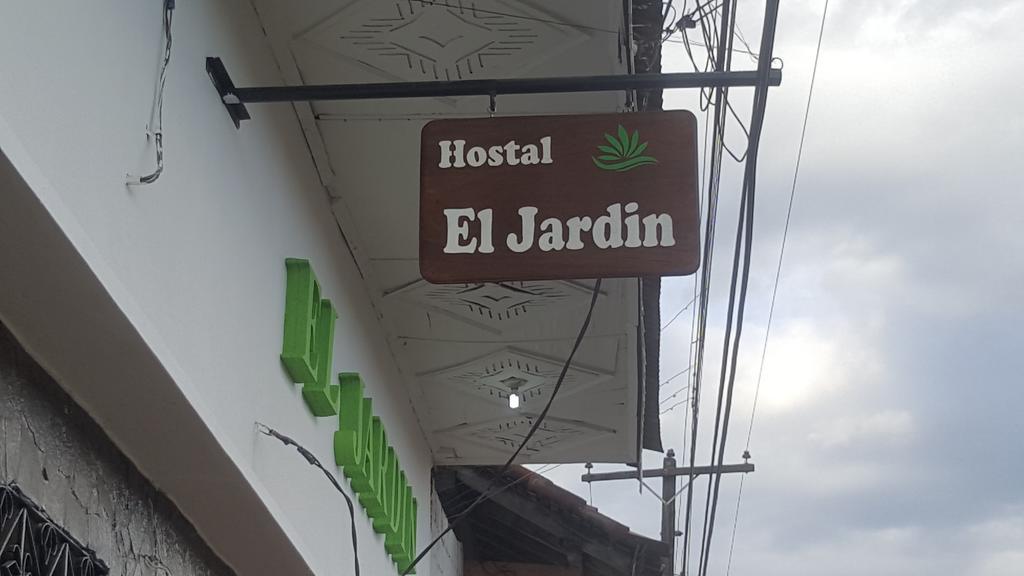 Hostal El Jardin León Exteriér fotografie