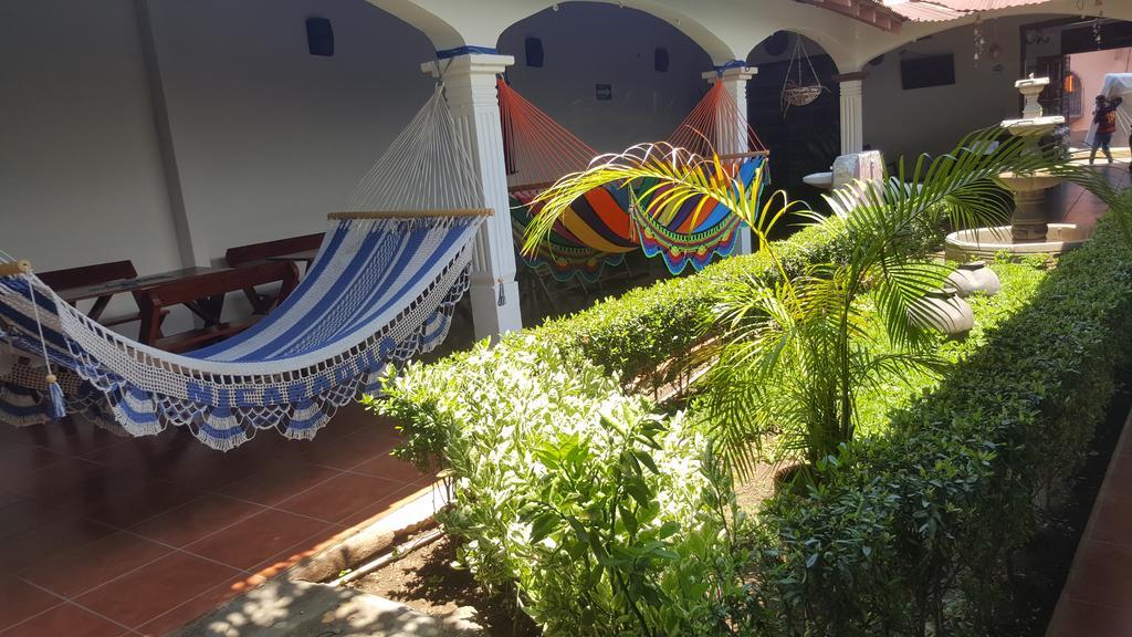 Hostal El Jardin León Exteriér fotografie