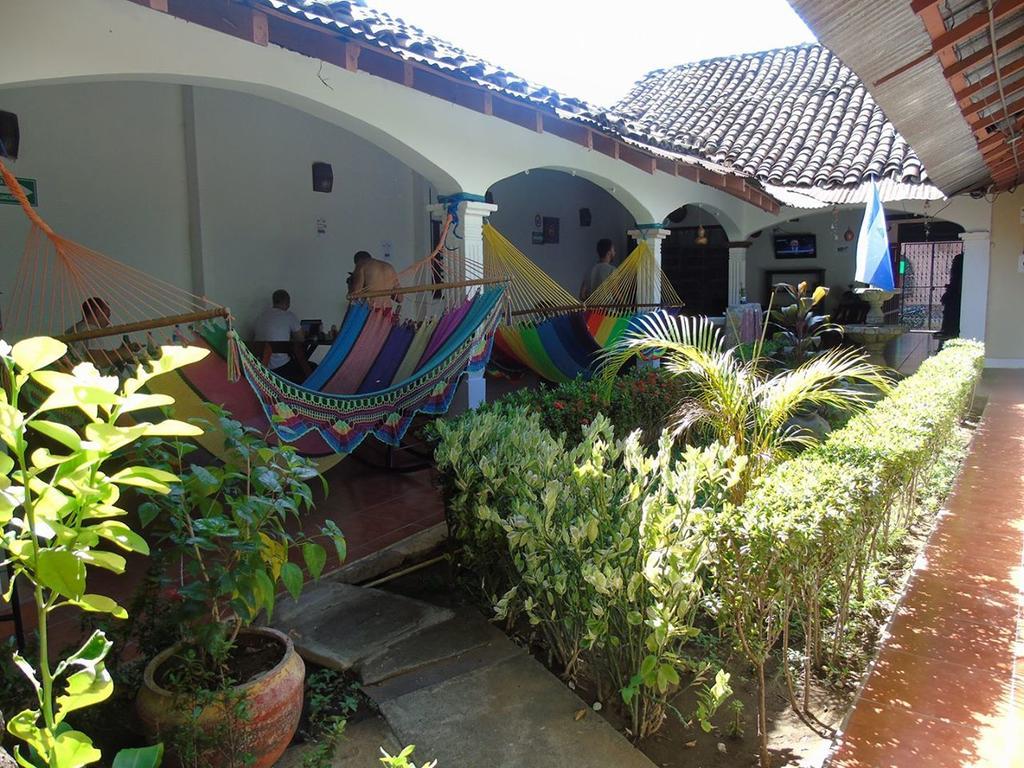Hostal El Jardin León Exteriér fotografie